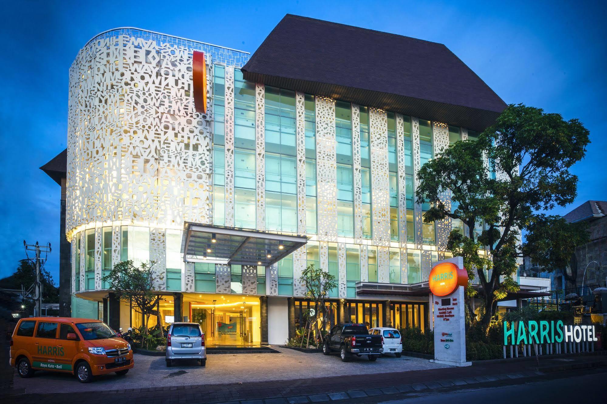 Harris Hotel Raya Kuta Bali Kuta Lombok Exterior foto